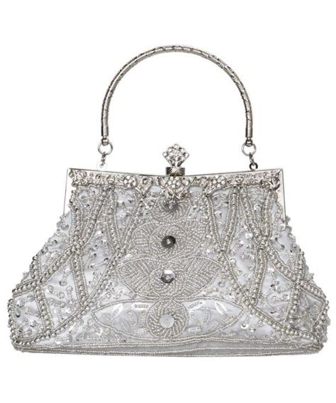 The Psychology of Shimmering Amulet Clutches: What Your Choice Says About You